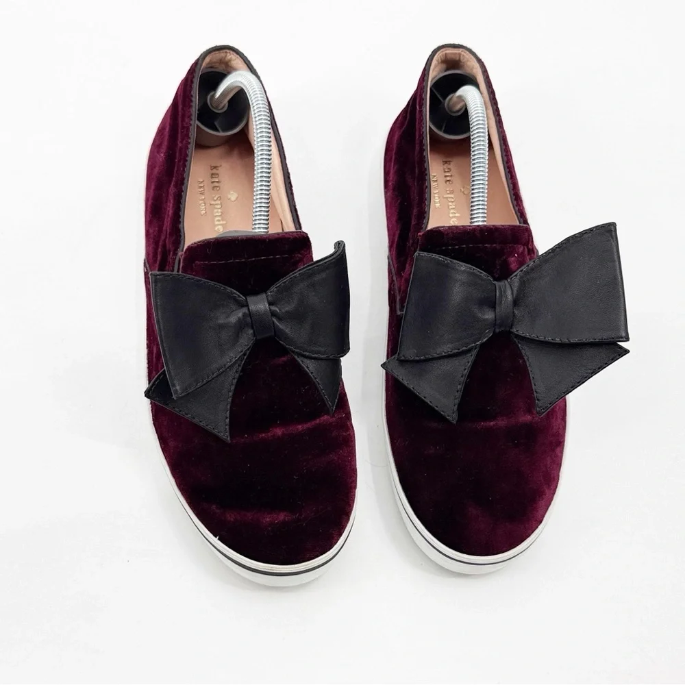 Kate Spade Delise Too Velvet Black Bow Slip On Sneakers Burgundy Wine Size 10